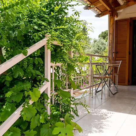 Apartment Ktima Dafnes *